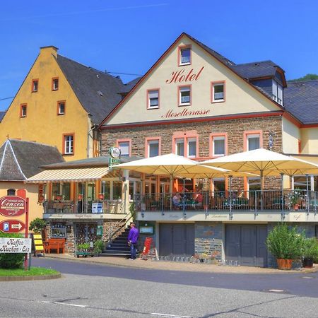 Hotel Moselterrasse Едіґер-Еллер Екстер'єр фото